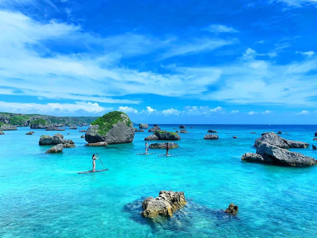 Beverly Hills Villa Miyakojima Resort Exteriör bild